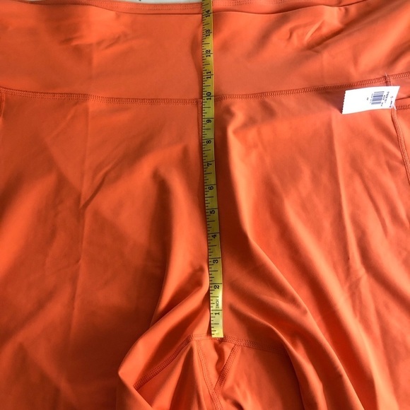 Old Navy High-Waisted PowerSoft Side Pockets Compression Biker Short 8’inseam 4X - Picture 9 of 11